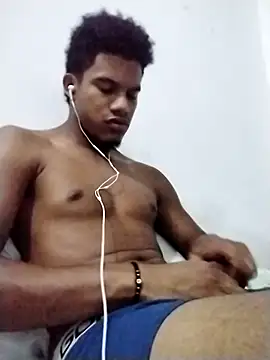 Snapshot of Gutierrez6383 chatting on March 12, 2025, 2:30 am Gutierrez6383 online show from March 12, 2025, 2:30 am