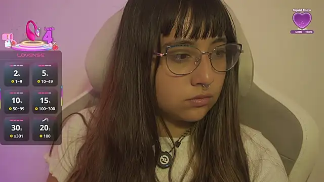 Snapshot of emitaa17228o chatting on September 16, 2025, 7:15 pm emitaa17228o online show from September 16, 2025, 7:15 pm