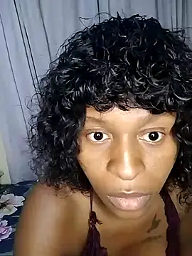 Snapshot of Nomawethu2002 chatting on February 18, 2025, 6:15 pm Nomawethu2002 online show from February 18, 2025, 6:15 pm