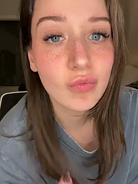 nerdynina online show from January 10, 2026, 12:17 am