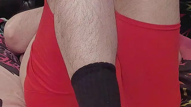 Snapshot of Dominant_BEAR chatting on November 26, 2025, 4:45 am Dominant BEAR online show from November 26, 2025, 4:45 am