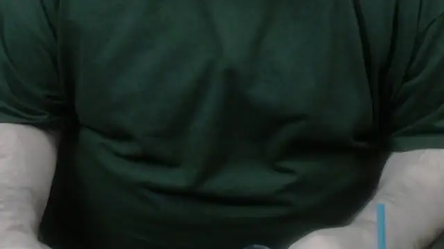 Snapshot of Dominant_BEAR chatting on December 5, 2025, 10:14 am Dominant BEAR online show from December 5, 2025, 10:14 am