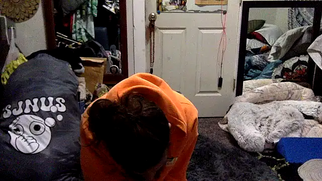 Robriguezxxx online show from October 23, 2025, 3:38 am