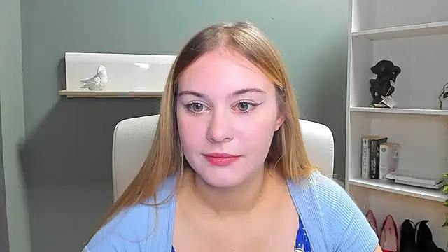 kitty valeria online show from January 6, 2025, 7:42 am