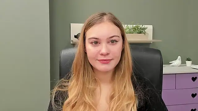 kitty valeria online show from February 23, 2025, 7:55 am