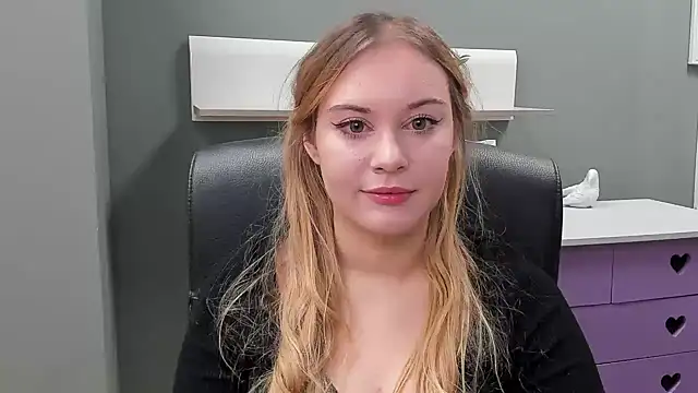 kitty valeria online show from February 8, 2025, 7:48 am