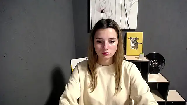 Snapshot of lady_olivia_ chatting on October 1, 2025, 3:27 pm lady olivia  online show from October 1, 2025, 3:27 pm