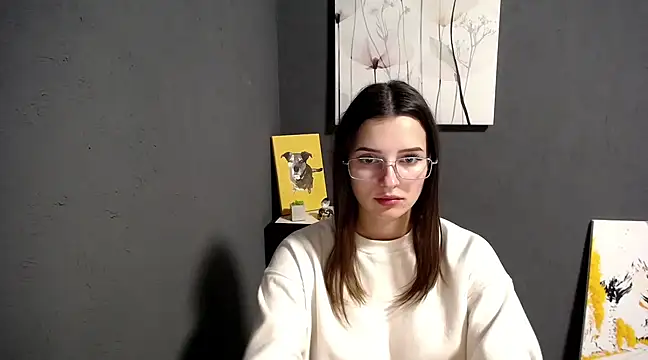 Snapshot of lady_olivia_ chatting on February 26, 2025, 1:32 pm lady olivia  online show from February 26, 2025, 1:32 pm