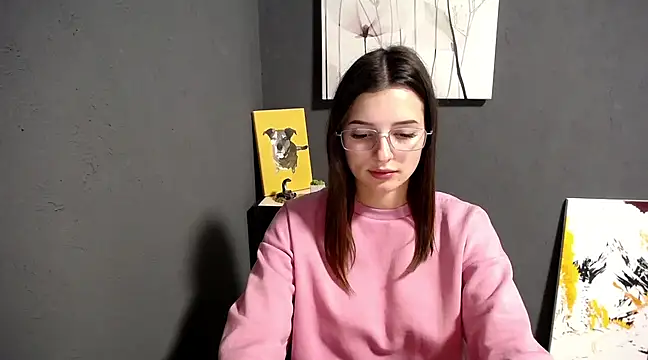 Snapshot of lady_olivia_ chatting on February 20, 2025, 1:30 pm lady olivia  online show from February 20, 2025, 1:30 pm