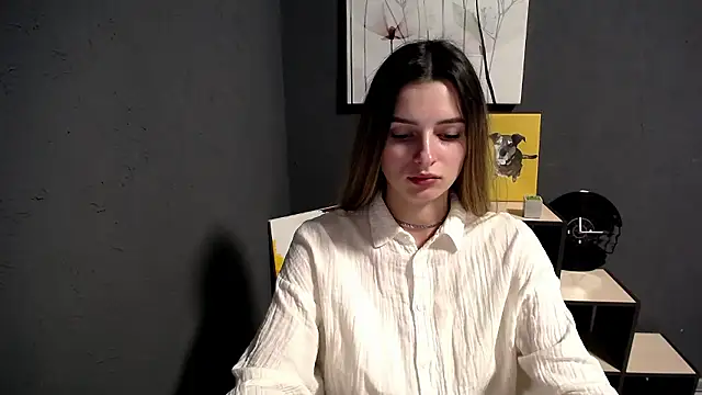 lady olivia  online show from January 13, 2026, 12:31 pm