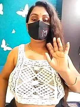 Riya Sexy Baby online show from September 17, 2025, 4:31 pm