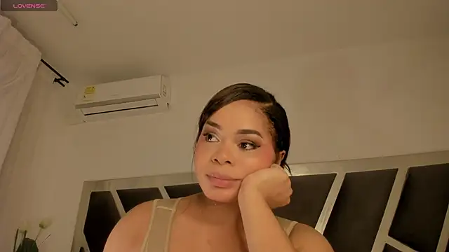 Samanntha Rose online show from November 21, 2025, 7:13 pm