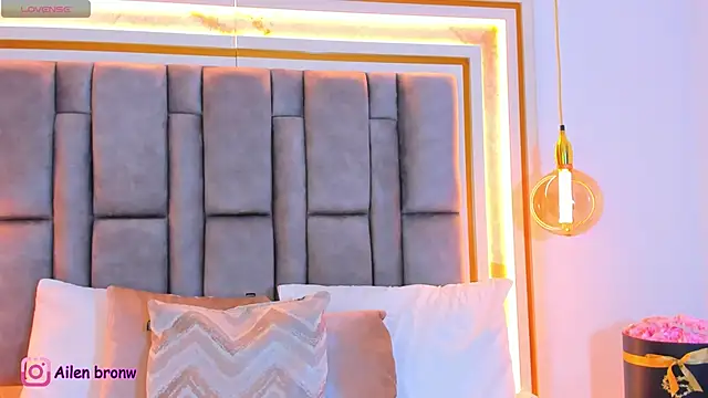 elianabrown online show from November 6, 2025, 9:30 pm