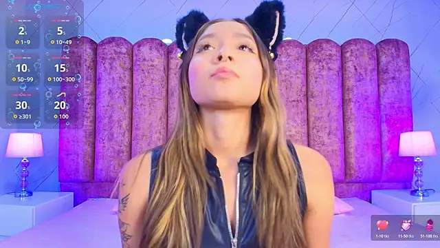 Victoria Adams14 online show from November 19, 2025, 3:06 am