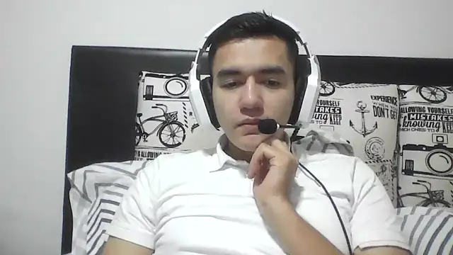 Estebitan vm online show from March 4, 2026, 3:58 am