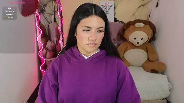 Snapshot of Chiara_tay chatting on October 26, 2025, 2:56 am Chiara tay online show from October 26, 2025, 2:56 am