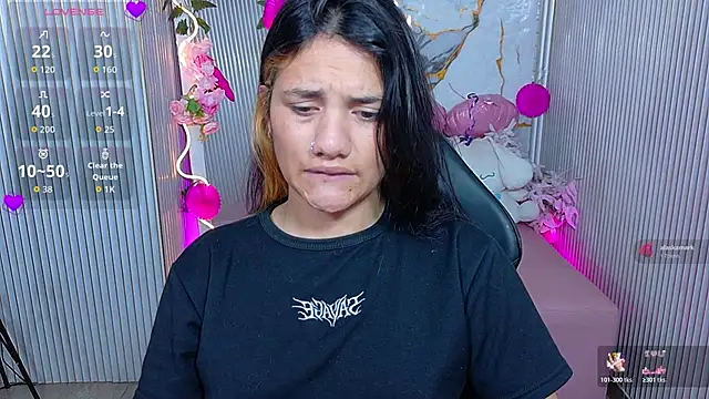 Snapshot of Chiara_tay chatting on June 22, 2026, 11:40 am Chiara tay online show from June 22, 2026, 11:40 am