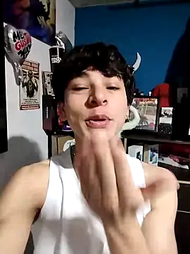 Luke Howland online show from November 26, 2025, 6:19 pm