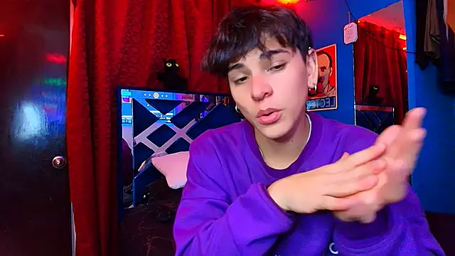 Luke Howland online show from March 13, 2026, 3:44 am