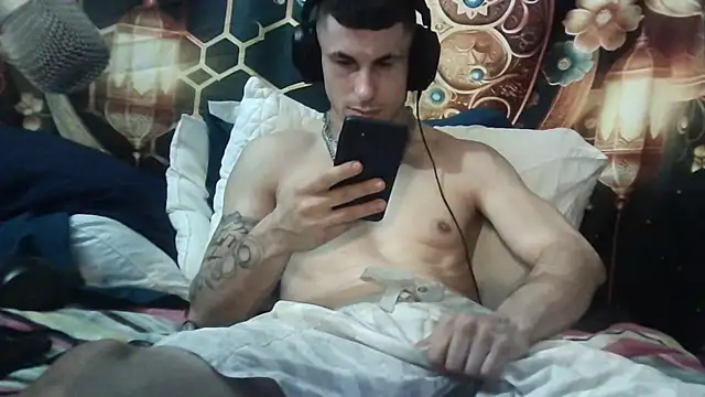 --D-a-D-D-y- online show from October 30, 2025, 11:01 pm