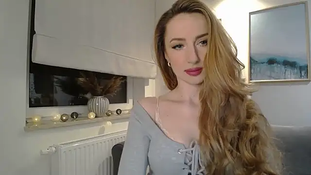 JulietteDiamond online show from March 19, 2025, 9:16 pm