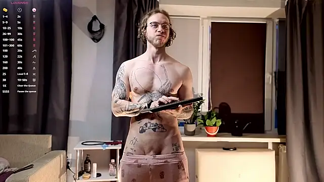 Snapshot of pleasure8869 chatting on November 15, 2025, 5:33 am pleasure8869 online show from November 15, 2025, 5:33 am