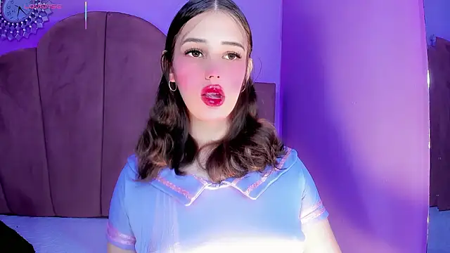 ValeriaAguilar online show from February 28, 2026, 9:47 pm