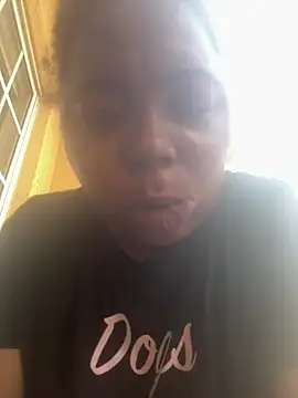 JCCaramelbarbie1 online show from May 12, 2026, 3:07 pm