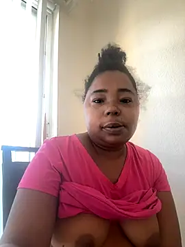 JCCaramelbarbie1 online show from September 21, 2025, 1:38 pm