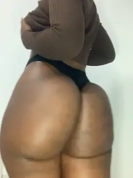 Snapshot of Africanbootie chatting on November 8, 2025, 8:12 pm Africanbootie online show from November 8, 2025, 8:12 pm