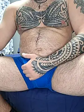 teddy79good online show from February 18, 2026, 5:09 pm