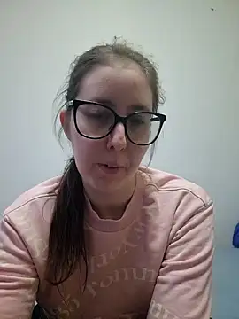 Snapshot of Sarah459 chatting on November 11, 2025, 7:52 pm Sarah459 online show from November 11, 2025, 7:52 pm