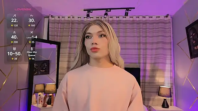 Megan Do Santos online show from November 29, 2025, 8:31 pm