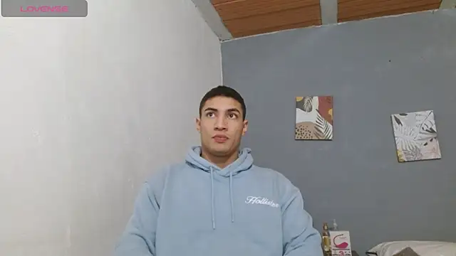 Snapshot of angel_adamx chatting on November 17, 2025, 8:40 am angel adamx online show from November 17, 2025, 8:40 am