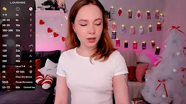 LanaBlu  online show from December 18, 2025, 2:27 am