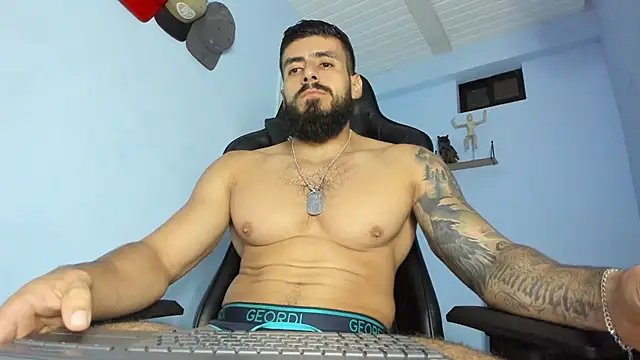 Snapshot of _Poseidon1_ chatting on November 8, 2025, 4:38 am Poseidon1 online show from November 8, 2025, 4:38 am