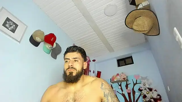 Snapshot of _Poseidon1_ chatting on June 1, 2026, 3:18 am Poseidon1 online show from June 1, 2026, 3:18 am