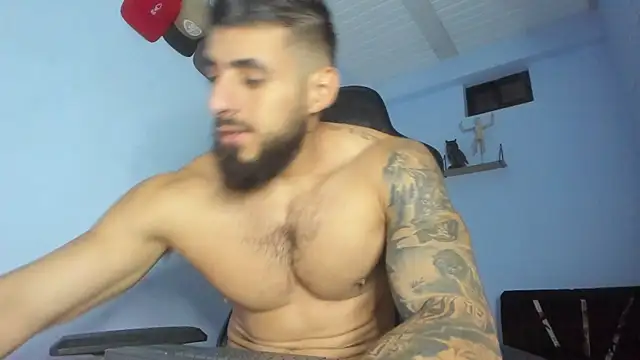 Snapshot of _Poseidon1_ chatting on November 15, 2025, 4:38 am Poseidon1 online show from November 15, 2025, 4:38 am