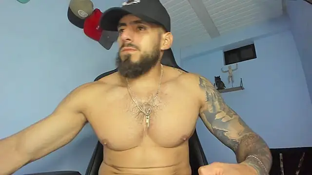 Snapshot of _Poseidon1_ chatting on November 18, 2025, 4:38 am Poseidon1 online show from November 18, 2025, 4:38 am