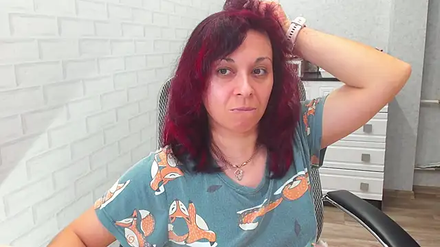 Snapshot of TeasyLana chatting on February 15, 2025, 7:28 pm TeasyLana online show from February 15, 2025, 7:28 pm