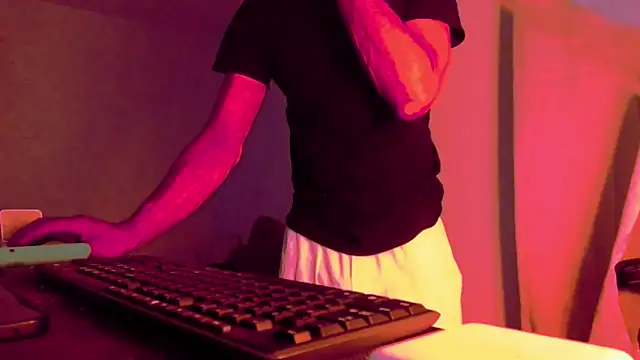 Snapshot of flexingplexico chatting on February 14, 2025, 8:52 am flexingplexico online show from February 14, 2025, 8:52 am