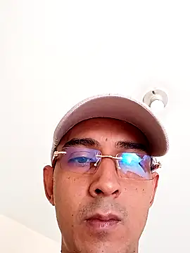 paisa233 online show from May 17, 2026, 2:50 pm