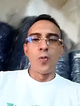 paisa233 online show from February 9, 2026, 2:04 pm