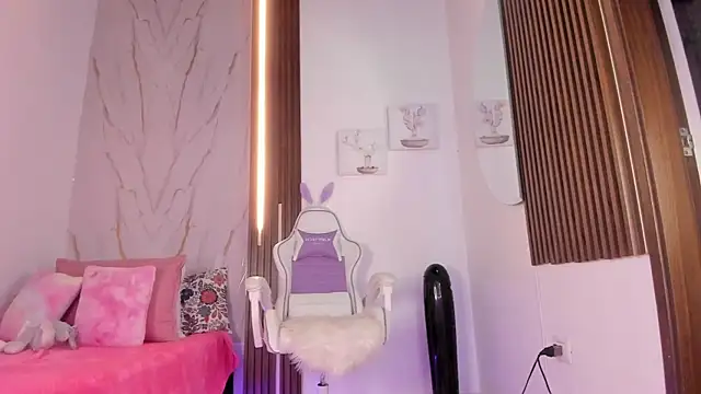 Snapshot of mia_six66 chatting on September 25, 2025, 11:05 am mia six66 online show from September 25, 2025, 11:05 am