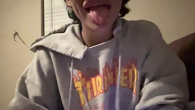 myloveforyouu online show from April 1, 2026, 4:03 am