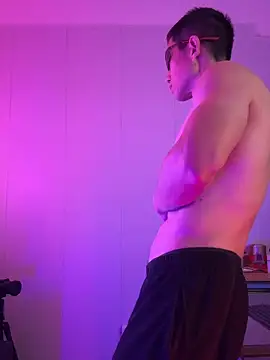 Snapshot of GFvision chatting on December 1, 2025, 9:26 pm GFvision online show from December 1, 2025, 9:26 pm