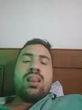 Snapshot of lallantoplonda chatting on March 22, 2026, 9:00 am lallantoplonda online show from March 22, 2026, 9:00 am