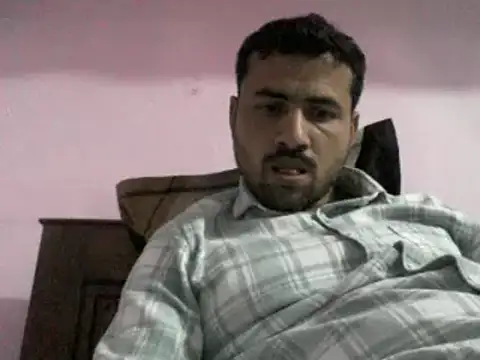 lallantoplonda online show from February 17, 2026, 4:04 pm