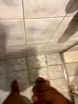 Snapshot of gomespauz chatting on October 16, 2025, 1:47 am gomespauz online show from October 16, 2025, 1:47 am