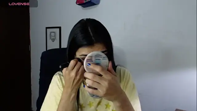 alma violeta online show from October 3, 2025, 1:23 pm